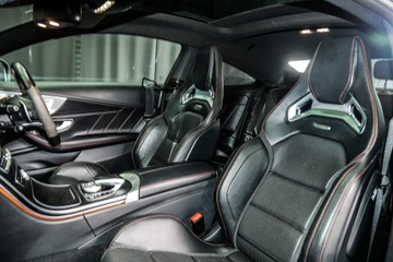 https://vehicle-cdn.autoleague.cloud/30640_U111405_19.jpg