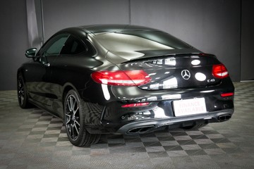 https://vehicle-cdn.autoleague.cloud/30640_U111405_6.jpg