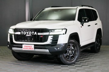https://vehicle-cdn.autoleague.cloud/30640_U111409_3.jpg