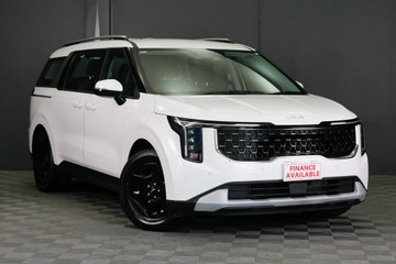 https://vehicle-cdn.autoleague.cloud/30640_U111411_1.jpg
