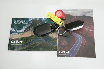 https://vehicle-cdn.autoleague.cloud/30640_U111411_24.jpg