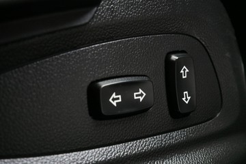 https://vehicle-cdn.autoleague.cloud/30640_U111413_22.jpg