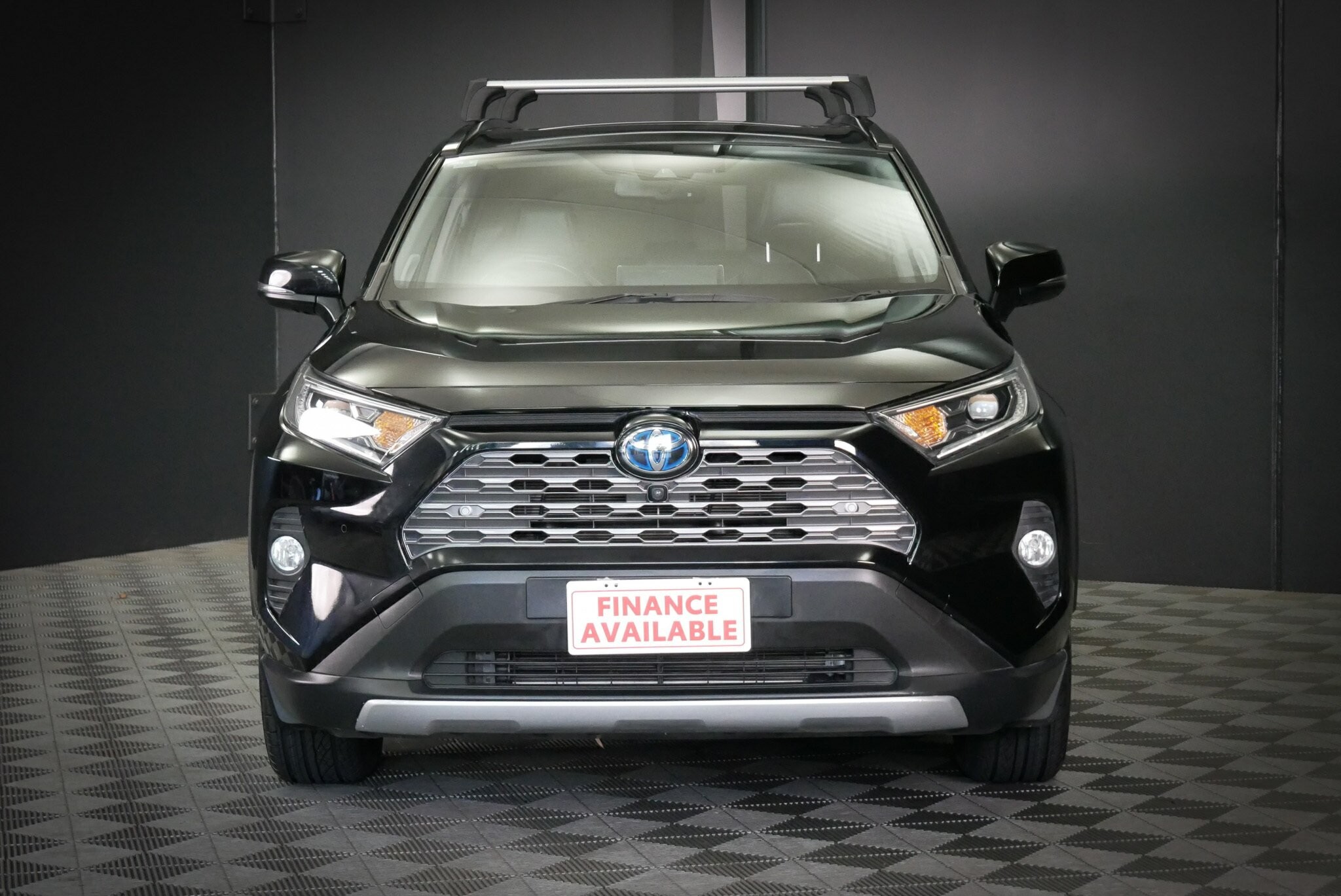 Toyota Rav4 image 2