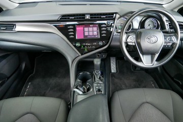 https://vehicle-cdn.autoleague.cloud/30640_U111418_9.jpg