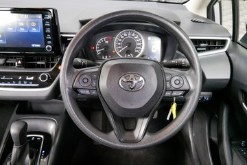 https://vehicle-cdn.autoleague.cloud/30640_U111420_10.jpg