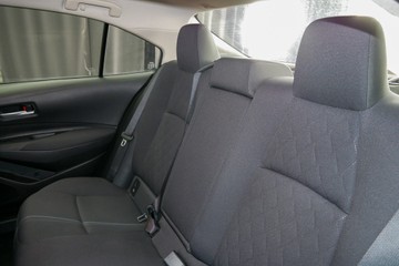 https://vehicle-cdn.autoleague.cloud/30640_U111420_16.jpg