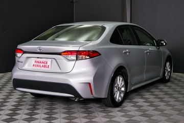 https://vehicle-cdn.autoleague.cloud/30640_U111420_4.jpg