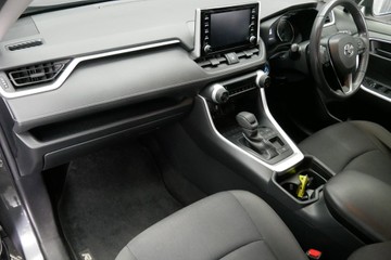 https://vehicle-cdn.autoleague.cloud/30640_U111421_20.jpg