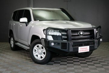 https://vehicle-cdn.autoleague.cloud/30640_U111437_1.jpg