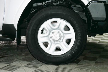 https://vehicle-cdn.autoleague.cloud/30640_U111437_8.jpg