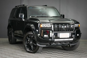 https://vehicle-cdn.autoleague.cloud/30640_U111438_1.jpg