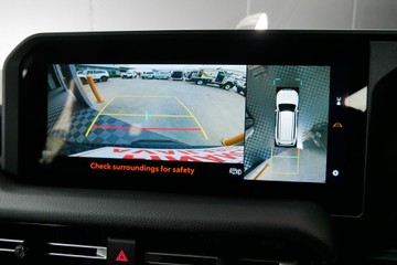 https://vehicle-cdn.autoleague.cloud/30640_U111438_13.jpg