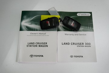 https://vehicle-cdn.autoleague.cloud/30640_U111448_29.jpg