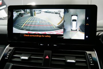 https://vehicle-cdn.autoleague.cloud/30640_U111448_7.jpg