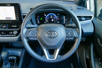 https://vehicle-cdn.autoleague.cloud/30640_U111452_14.jpg