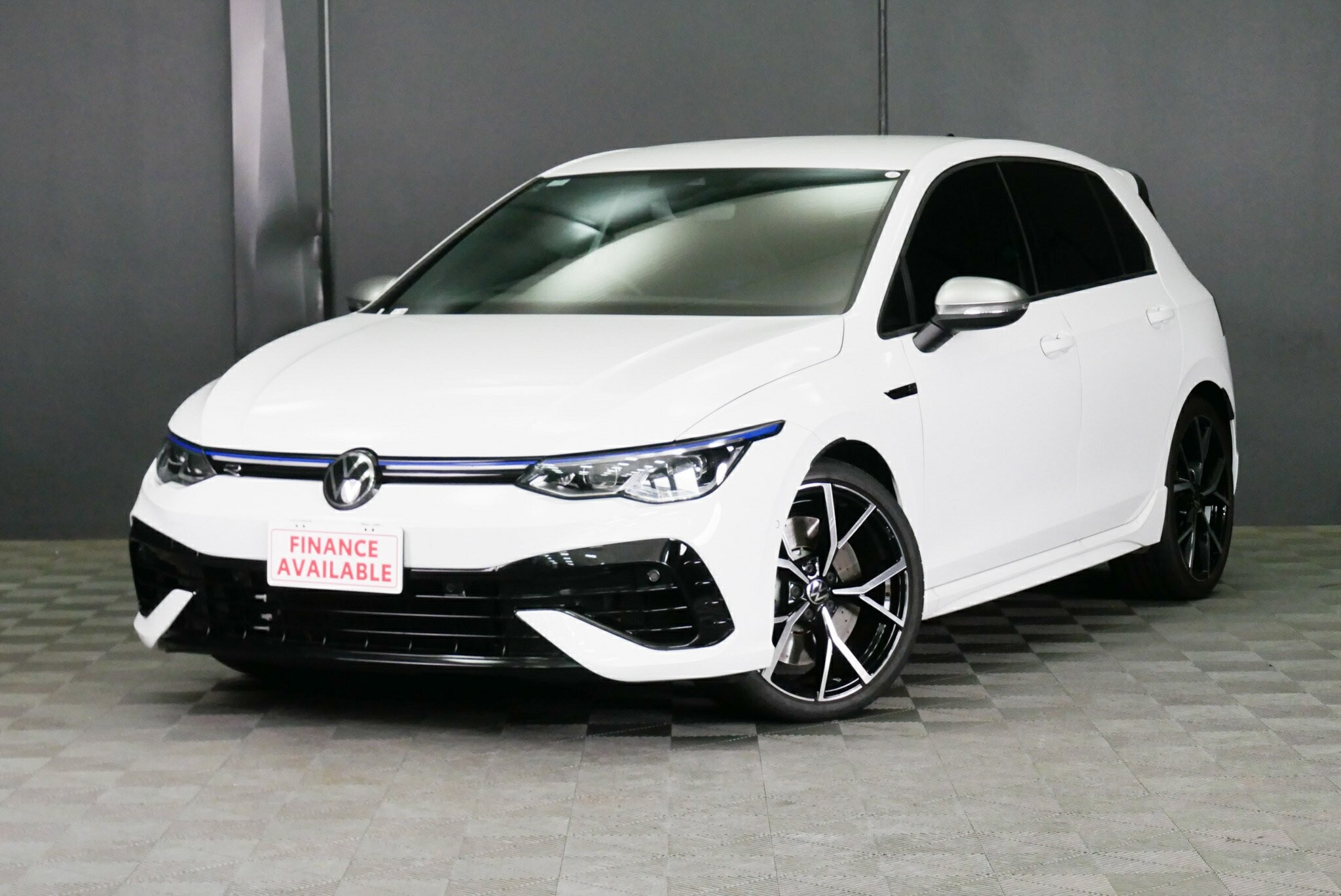 Volkswagen Golf image 3