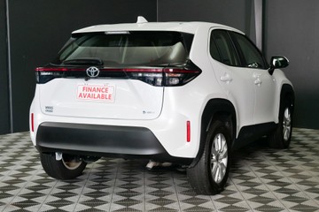 https://vehicle-cdn.autoleague.cloud/30640_U111471_4.jpg