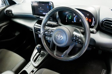 https://vehicle-cdn.autoleague.cloud/30640_U111471_8.jpg