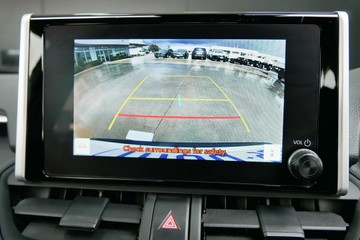 https://vehicle-cdn.autoleague.cloud/30640_U111474_12.jpg