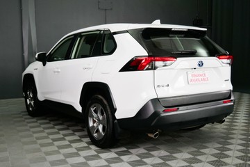 https://vehicle-cdn.autoleague.cloud/30640_U111474_6.jpg