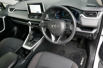 https://vehicle-cdn.autoleague.cloud/30640_U111474_8.jpg