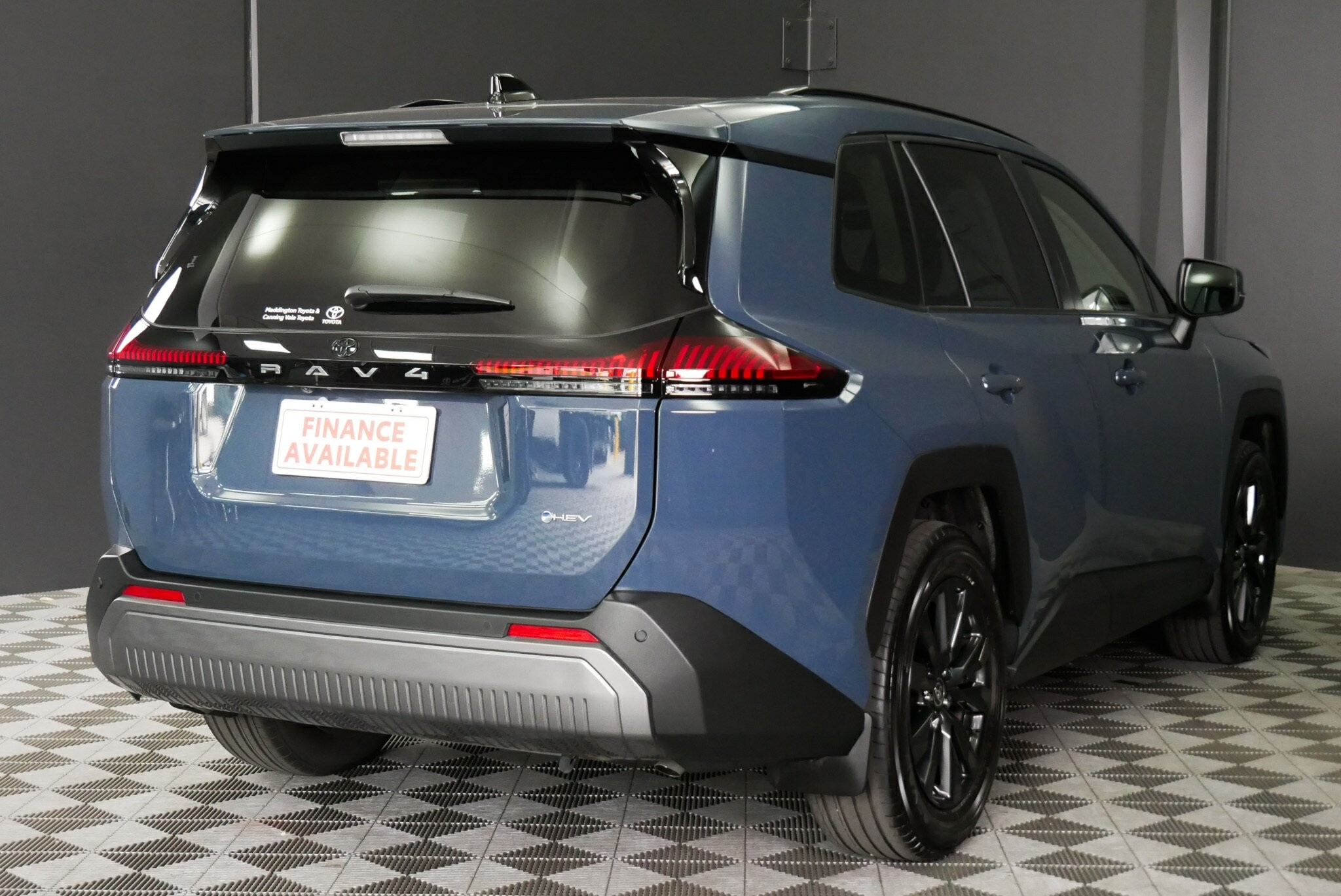 Toyota Rav4 image 4