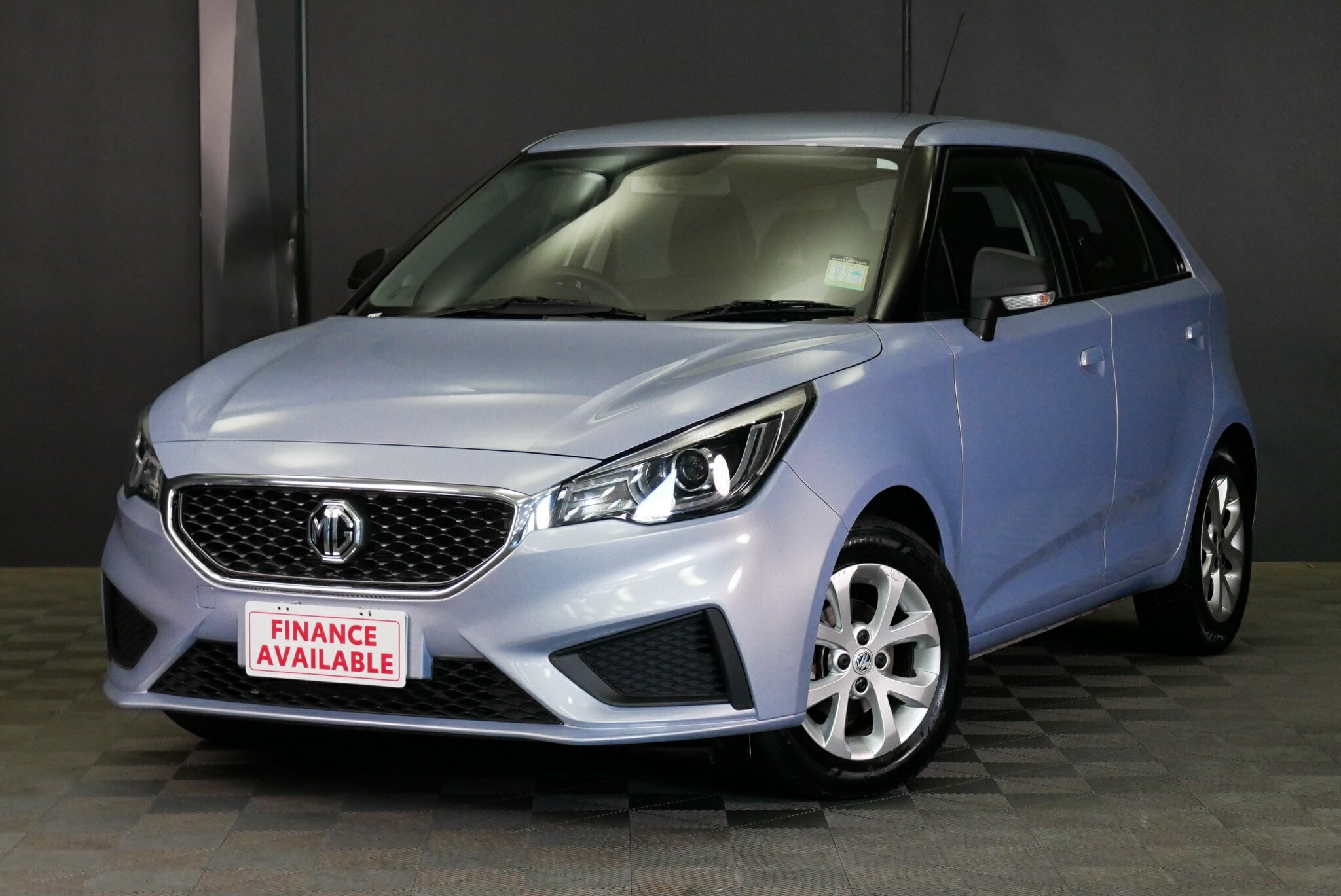 MG Mg3 image 3
