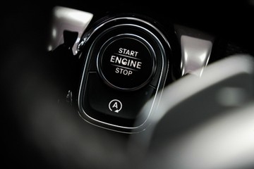 https://vehicle-cdn.autoleague.cloud/30640_U111497_17.jpg