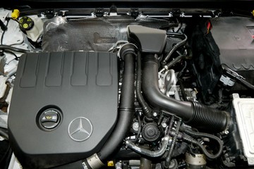 https://vehicle-cdn.autoleague.cloud/30640_U111497_24.jpg