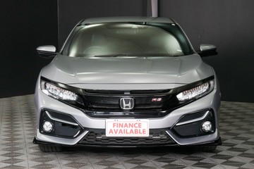https://vehicle-cdn.autoleague.cloud/30640_U111512_2.jpg