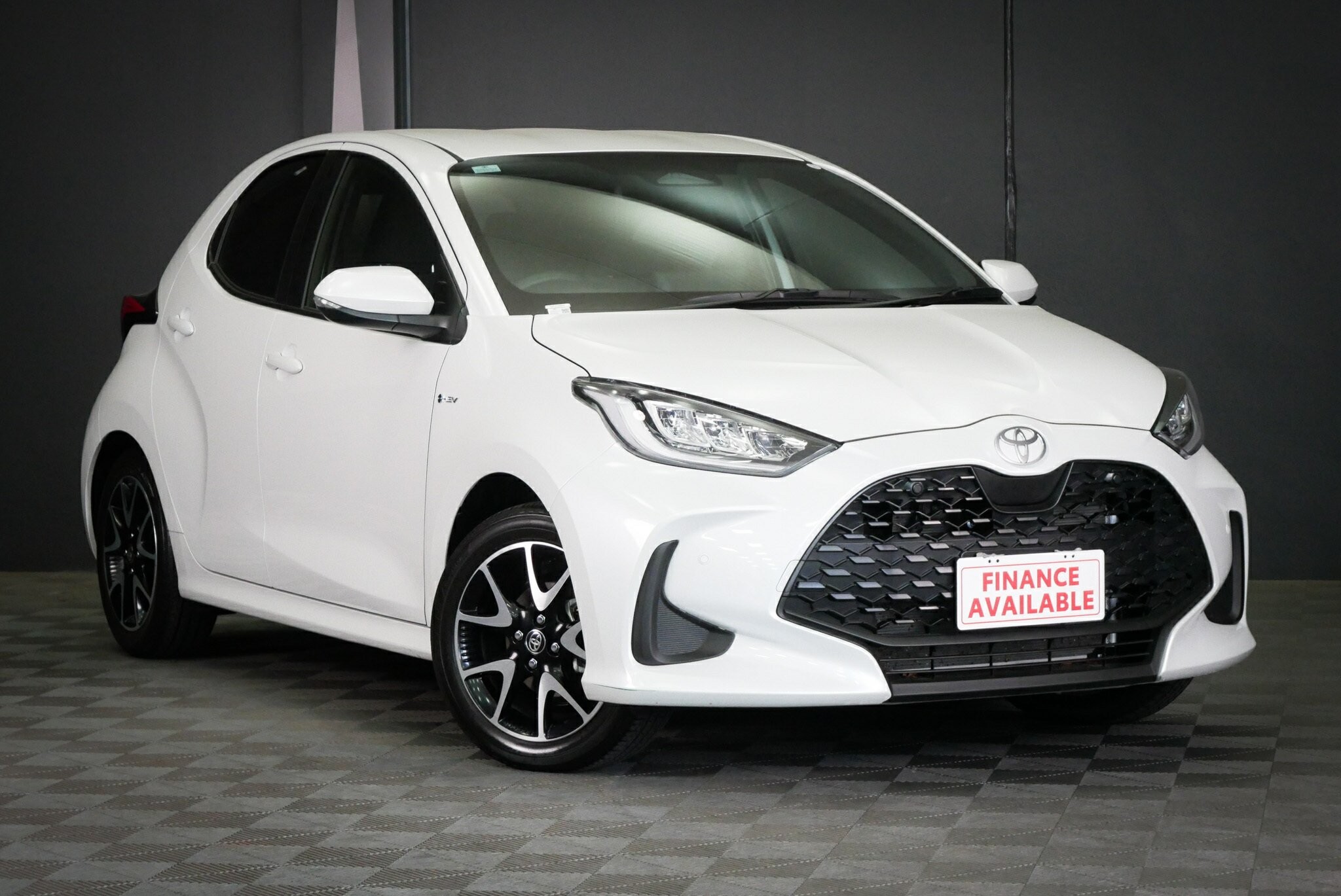 Toyota Yaris image 1