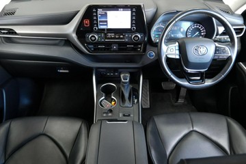 https://vehicle-cdn.autoleague.cloud/30640_U111734_10.jpg