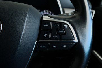 https://vehicle-cdn.autoleague.cloud/30640_U111734_14.jpg