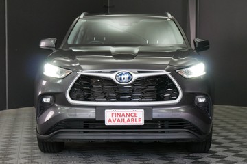 https://vehicle-cdn.autoleague.cloud/30640_U111734_2.jpg