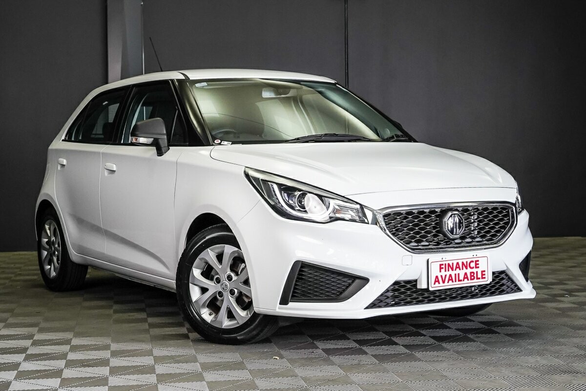 MG Mg3 image 1