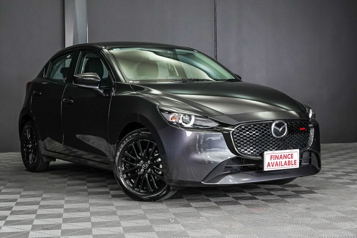 Mazda 2 image 1
