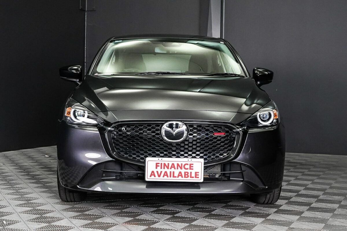 Mazda 2 image 3