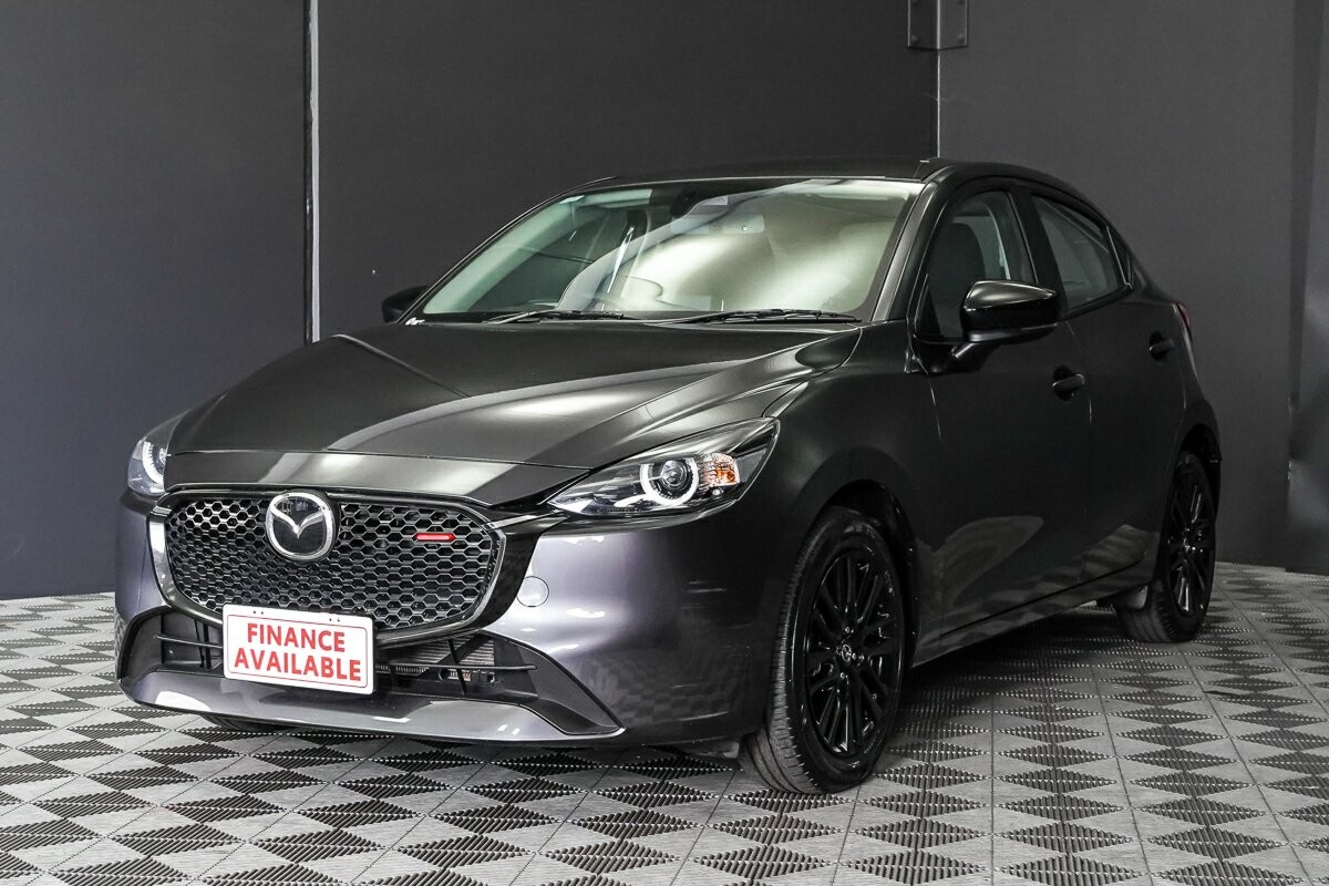 Mazda 2 image 4