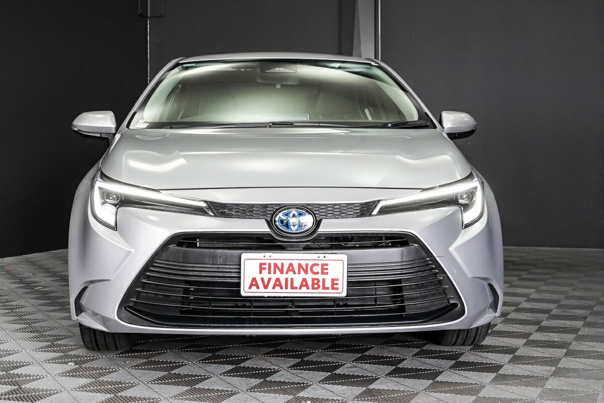 Toyota Corolla image 3