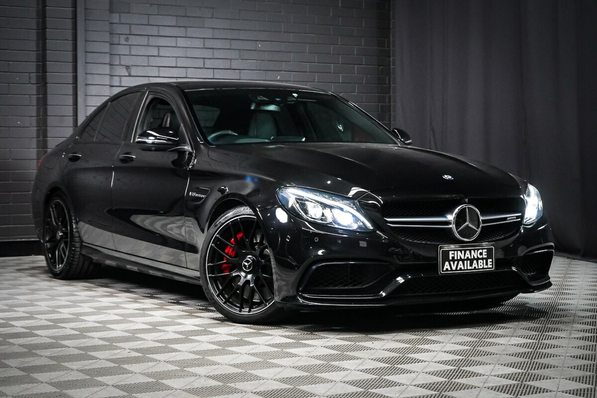 Mercedes Benz C-class image 1