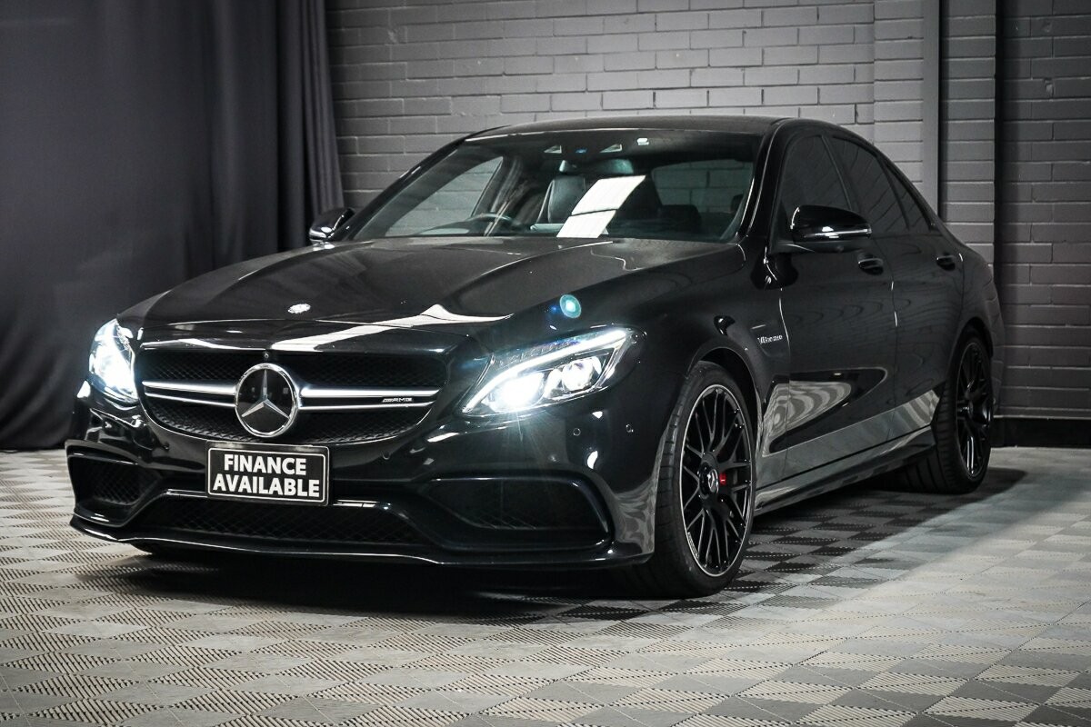 Mercedes Benz C-class image 4