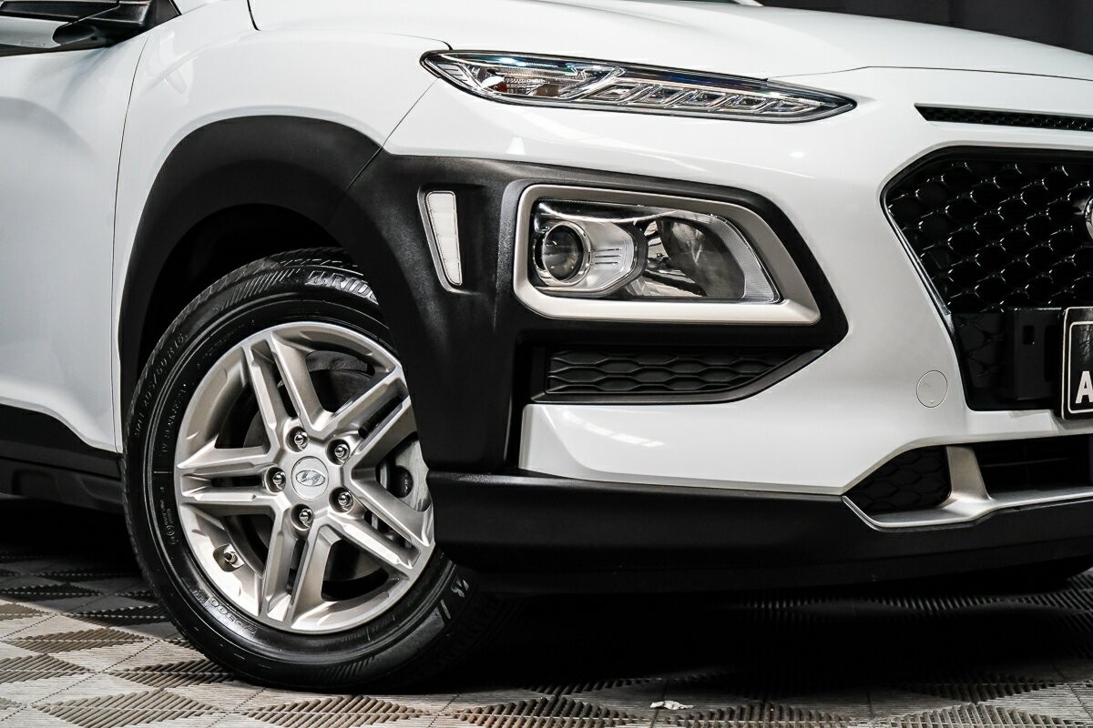 Hyundai Kona image 2