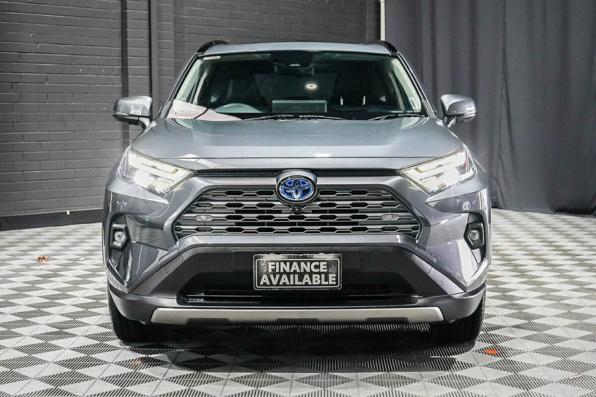 Toyota Rav4 image 3