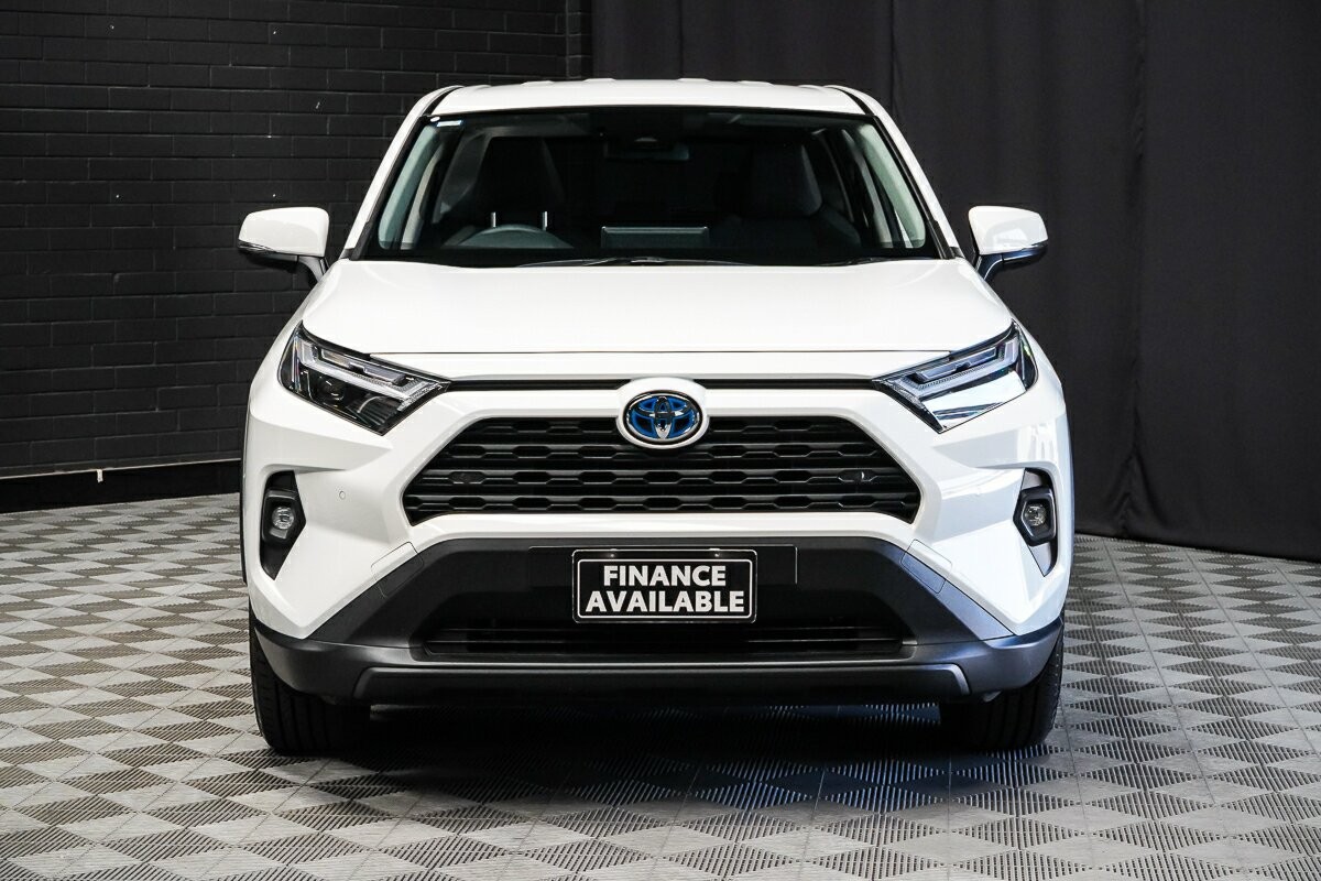 Toyota Rav4 image 3