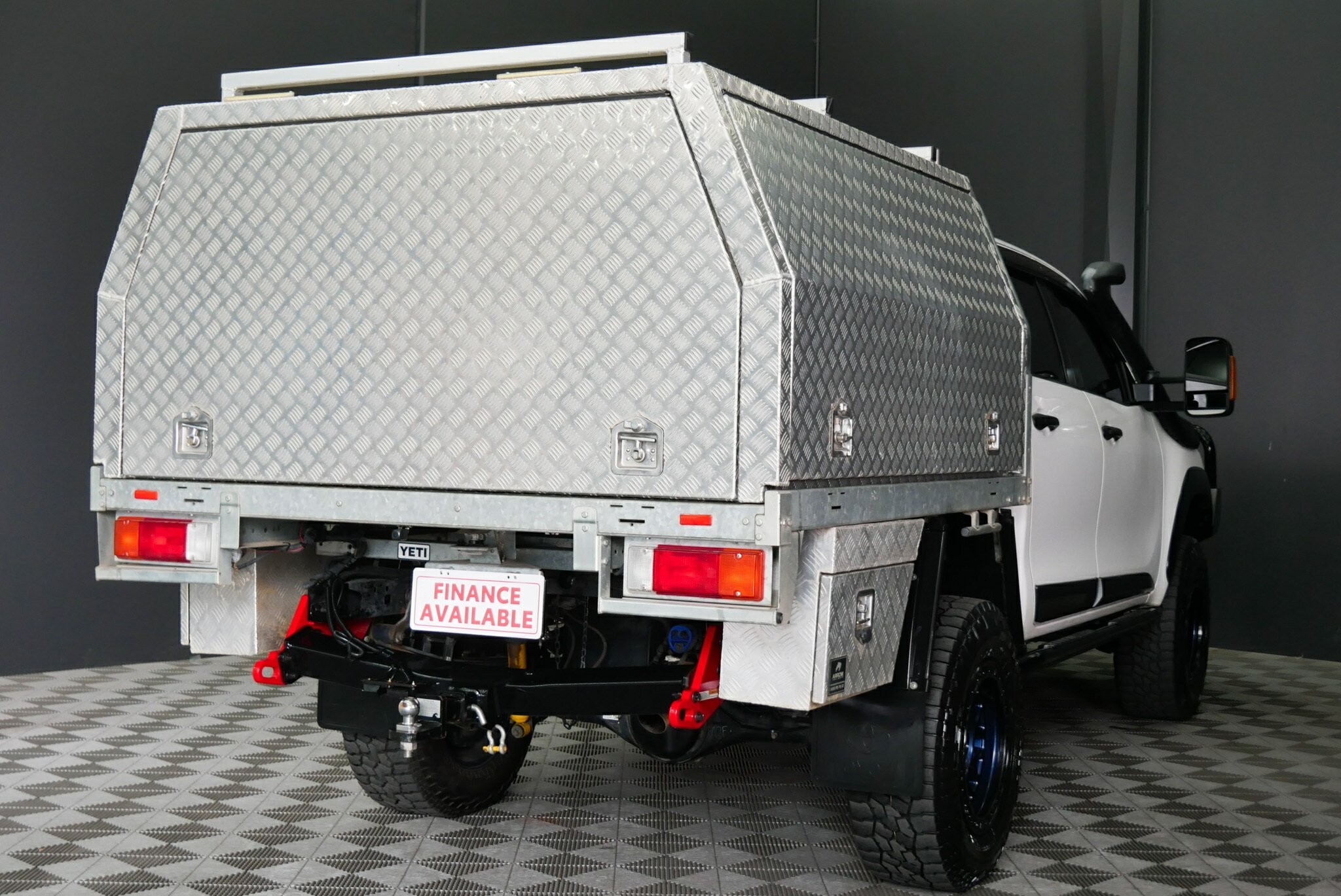 Toyota Hilux image 3