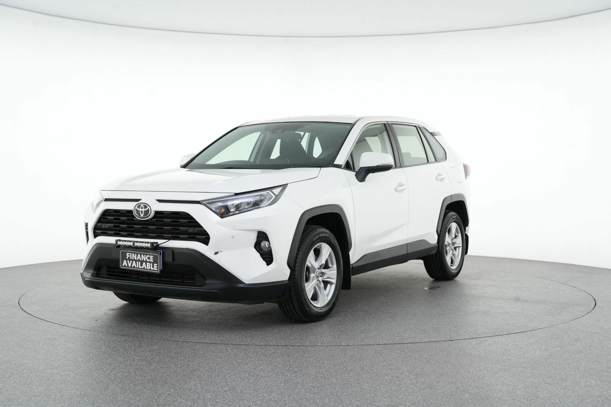 Toyota Rav4 image 4