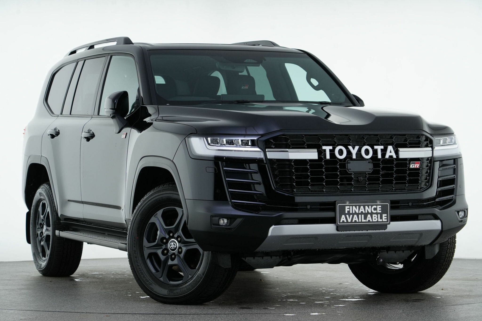 Toyota Landcruiser image 1