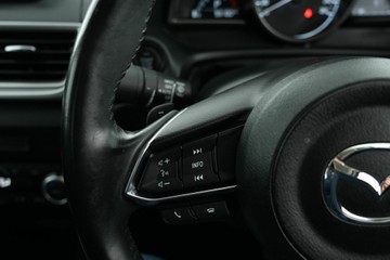 https://vehicle-cdn.autoleague.cloud/30640_U513136_28.jpg