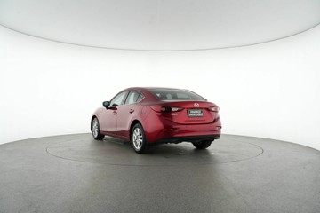 https://vehicle-cdn.autoleague.cloud/30640_U513136_8.jpg