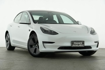 https://vehicle-cdn.autoleague.cloud/30640_U513188_1.jpg